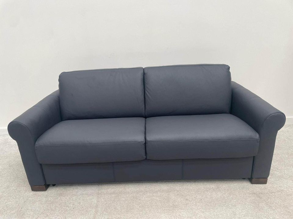 Nicoletti 2 5 Seater Leather Sofa Bed